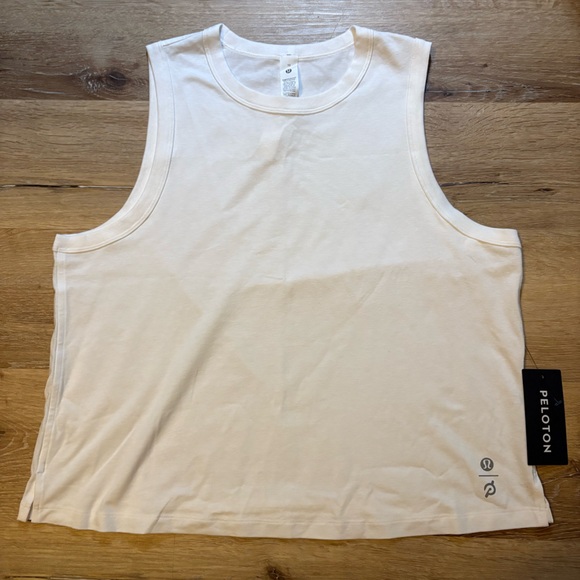 Lululemon Classic-Fit Cotton-Blend Tank Top *Peloton Collab NWT in White - Picture 2 of 8